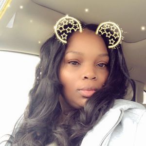 Meet your Posher, Luvenia